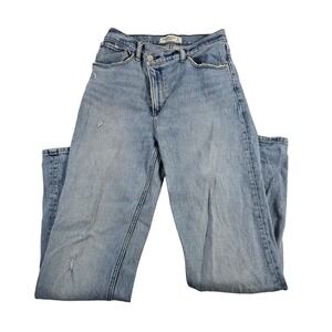 Abercrombie Fitch 90s Straight Ultra High Rise Light Wash Distressed Jeans 27 4R